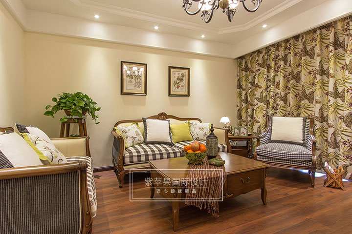 客廳裝修實景圖