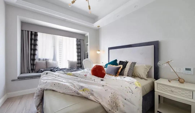 無錫紫蘋果裝飾
蠡湖一號(hào)