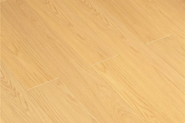 集成地板未必不如實(shí)木地板 集成地板未必不如實(shí)木地板